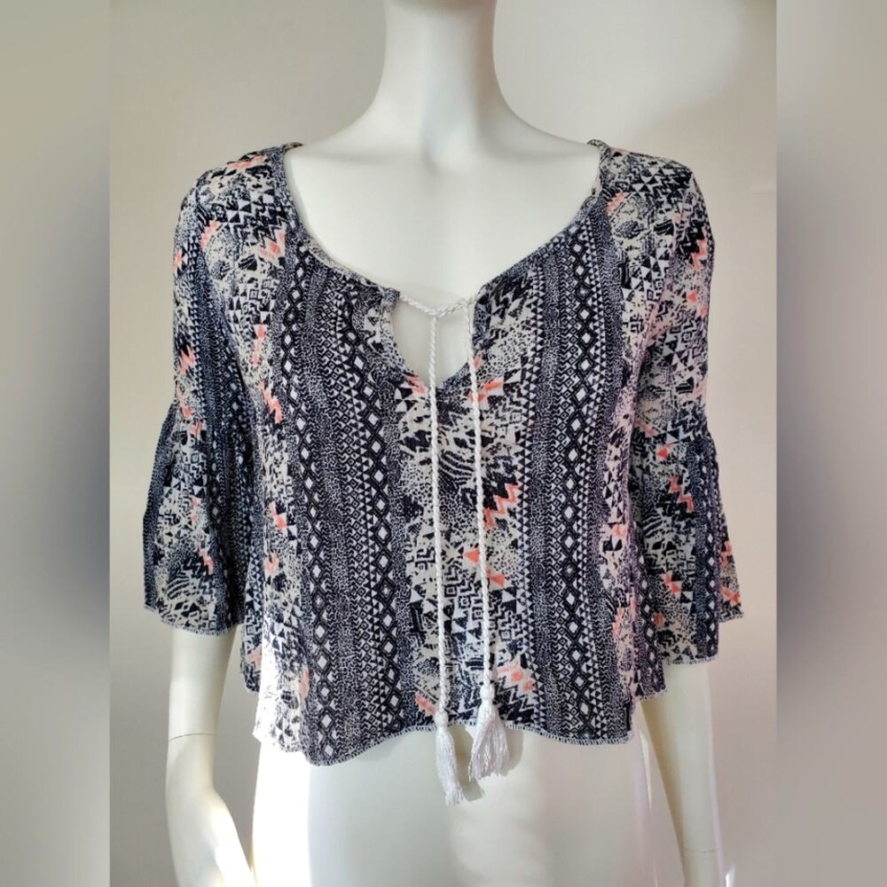 Hollister Womens Boho Tribal Geometric Bell Sleeve Tassel Tie Crop Top Size S